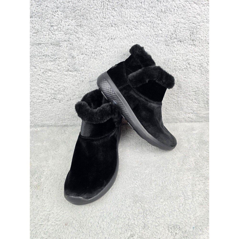 Skechers On the GO City 2 Cozy Vibe Black Suede Leather Boots Womens Size 8.5